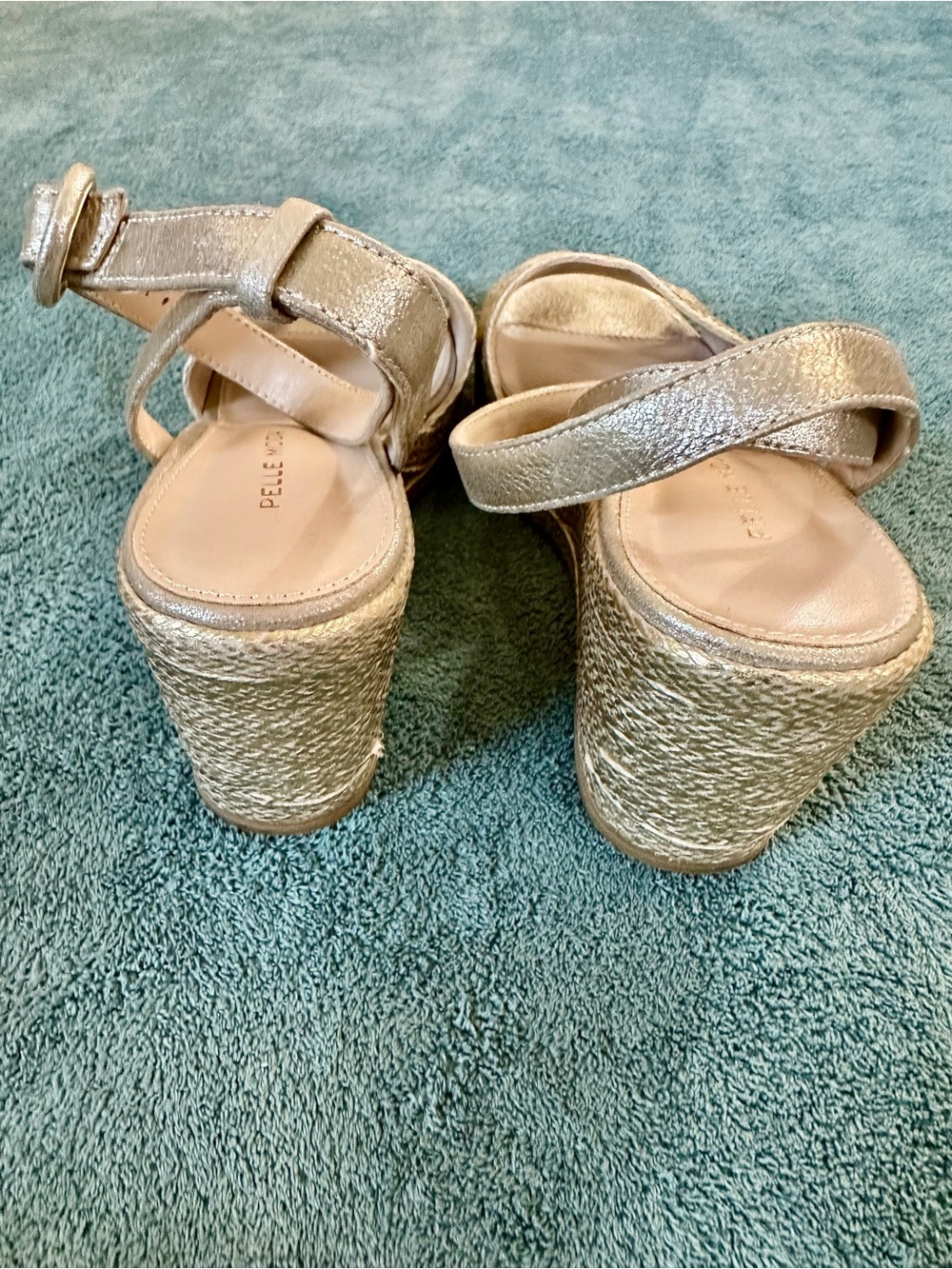 Pelle Moda Gold Espadrille Wedge Sandals Ankle Strap Metallic Platform Size 6.5 - Picture 3 of 5